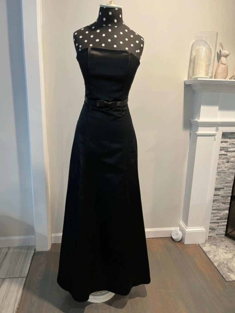 Vintage Jessica Mcclintock for Gunne Sax Black Strapless Crinoline Dress